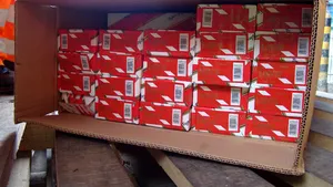 Zeci de milioane de ţigarete degradate vor fi distruse la Constanţa - FOTO