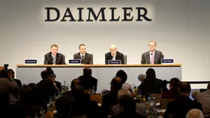 Daimler analizează şi alte amplasamente pentru o fabrică Mercedes