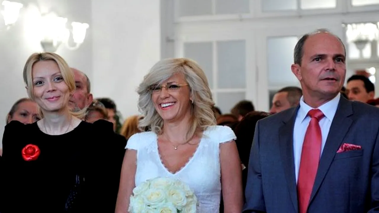 Corina Creţu s-a cununat religios. Iliescu: Avea nevoie să se căsătorească, era puţin cam stingheră