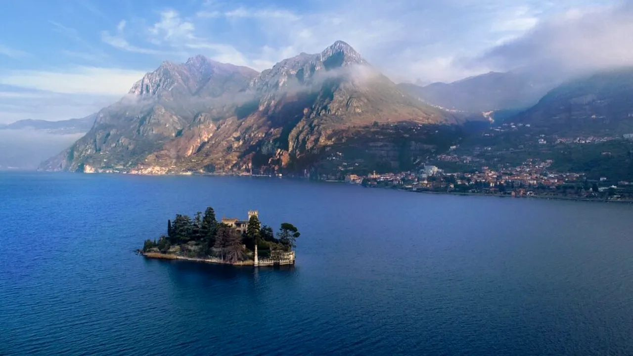 Podgorii, lacuri și peisaje alpine de neuitat. Insula din Europa ignorată de turiști unde mașinile sunt interzise