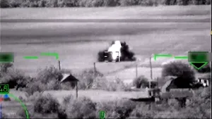 Rusia a confundat un tractor distrus cu un tanc Leopard-2