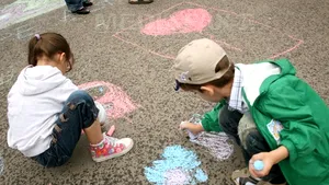 Aproape 2.900 de copii au fost abuzaţi, neglijaţi sau exploataţi în primele trei luni ale anului