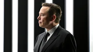 Elon Musk a furnizat Ucrainei echipamente de comunicaţii prin satelit Starlink - minister