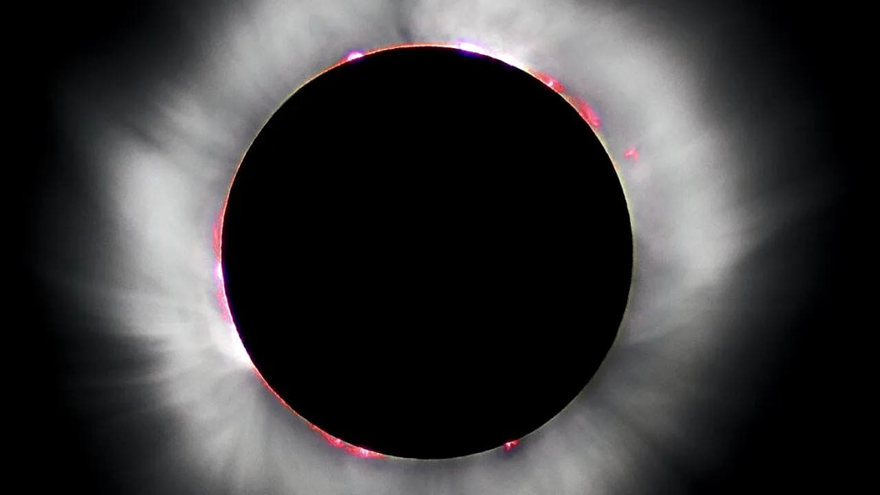 Aproape două minute de întuneric: orașele din Spania unde eclipsa solară durează cel mai mult