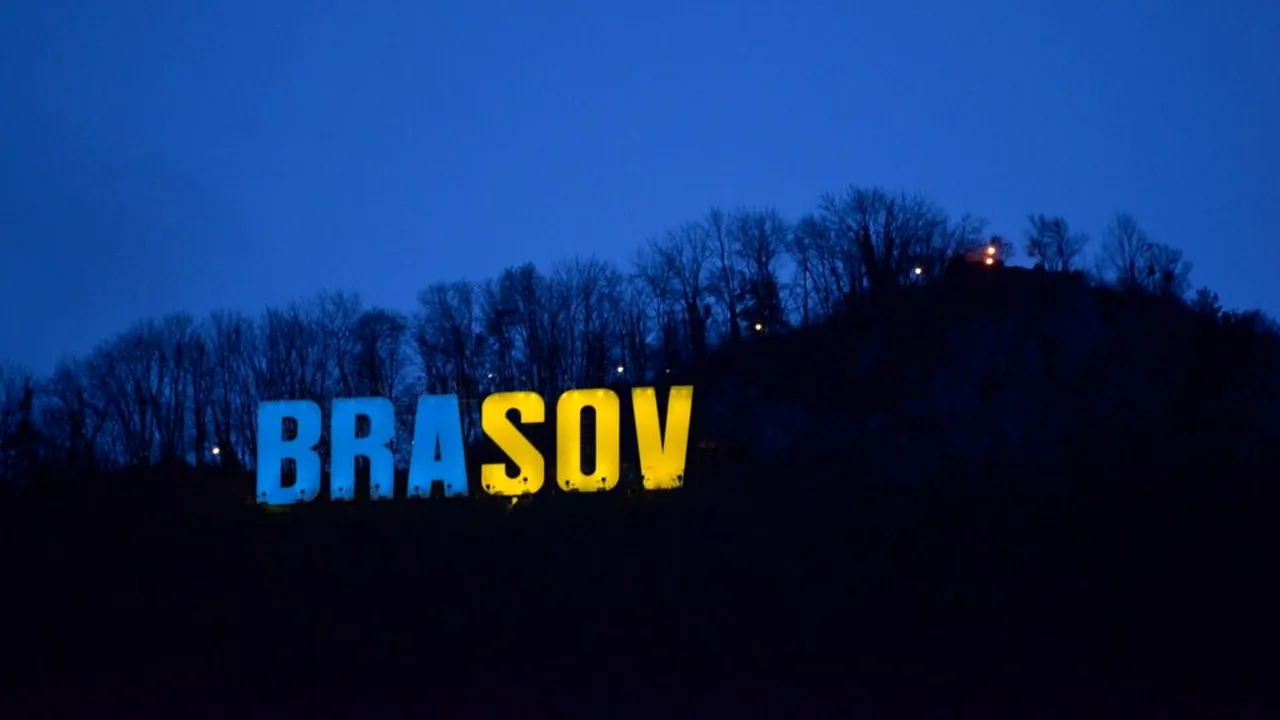 Brașovul este iluminat în culorile drapelului ucrainean, în semn de solidaritate și compasiune
