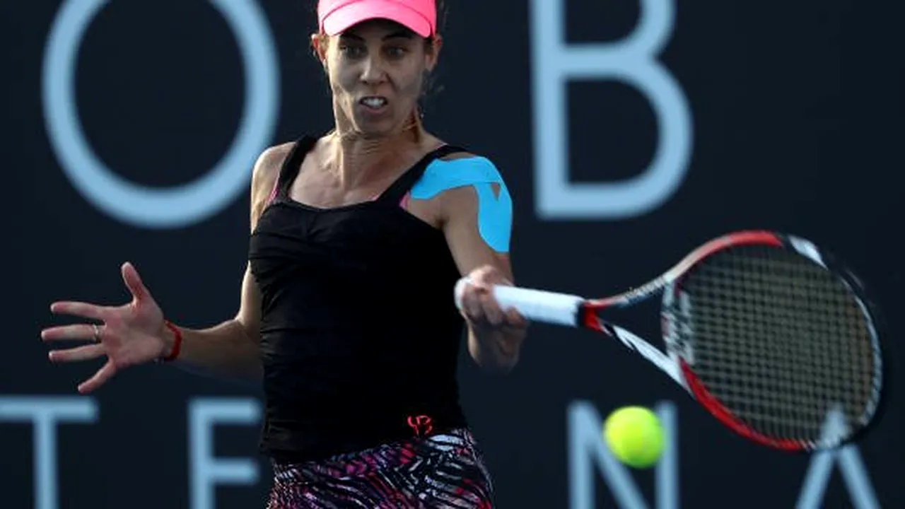Revelaţia tenisului feminin, Mihaela Buzărnescu, a oferit o demonstraţie de tenis intens la Budapesta. Românca îşi continuă parcursul incredibil 