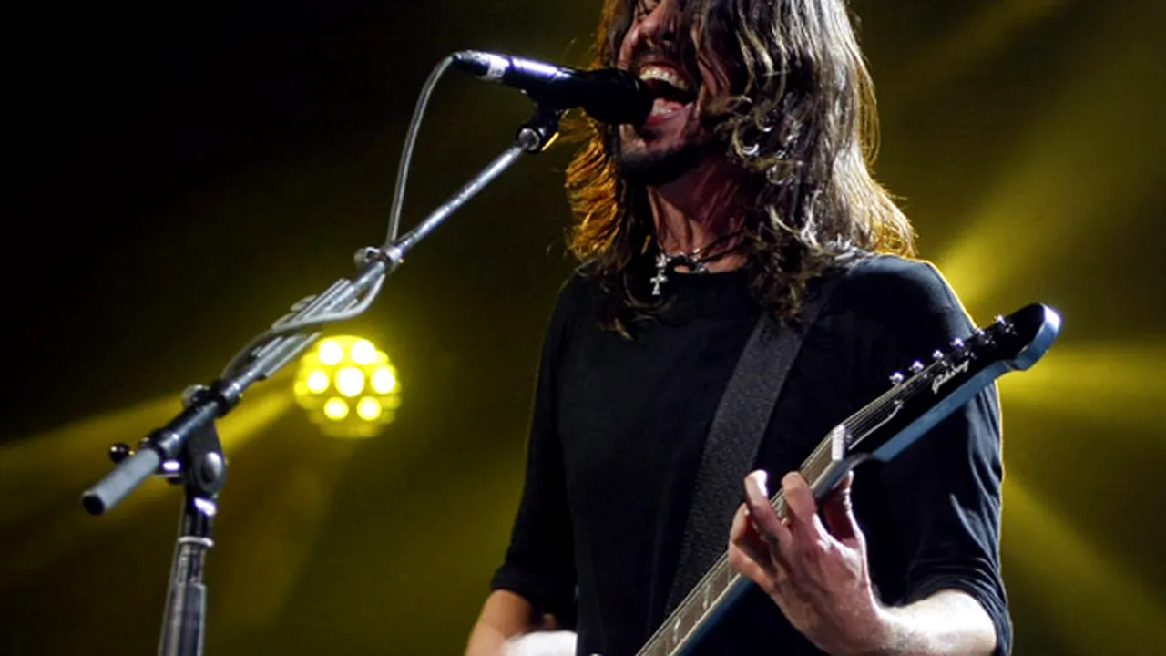 Dave Grohl, spitalizat din cauza consumului excesiv de cafea - VIDEO