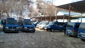Vama Stamora Moraviţa, blocată în urma descinderilor vizând traficul cu ţigări, a fost redeschisă