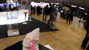 Un artist român, apreciat în SUA pentru operele sale de artă realizate prin tehnologia imprimării 3D - FOTO