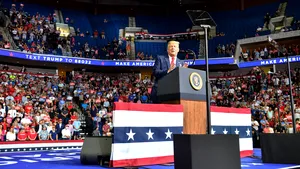 Experţii se tem că Donald Trump va contesta rezultatul alegerilor dacă pierde: ”Lucrurile ar putea ajunge să fie foarte urâte”