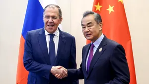 Serghei Lavrov s-a întâlnit cu ministrul chinez de Externe, cu ocazia reuniunii G20 din Indonezia