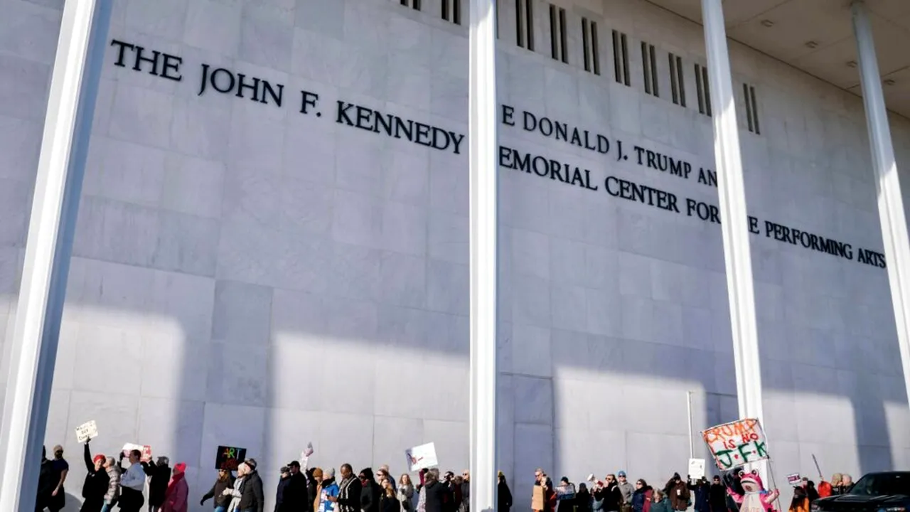 Trump închide centrul de arte Kennedy din Washington pentru reconstrucție
