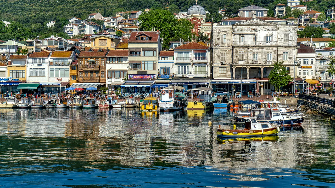 Dincolo de Bosfor: O incursiune în marea moştenire a zonei anatoliene din Istanbul