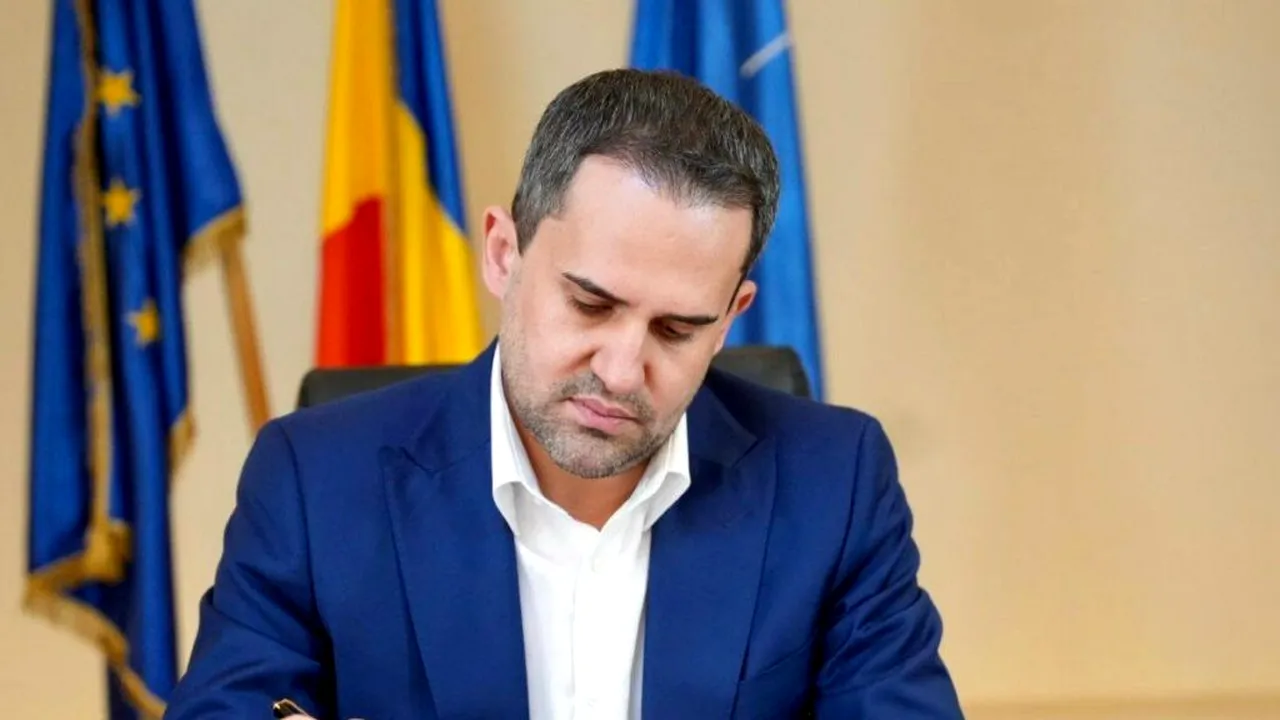 Mașini electrice pentru SRI, STS și SPP. Anunțul ministrului Transporturilor despre investițiile din bani europeni