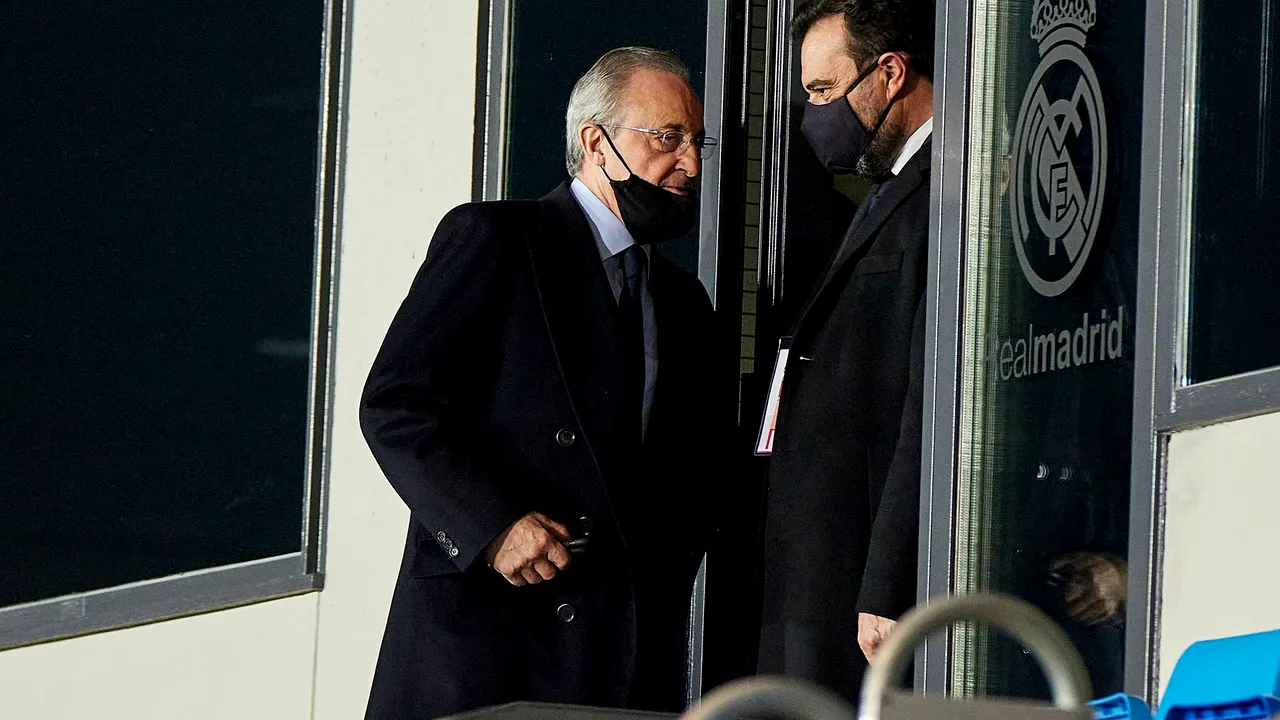 Cresc tensiunile în fotbal: Florentino Perez, preşedintele noii Super Ligii Europene, ameninţă cu organizarea propriei Cupe Mondiale 