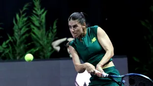 Sorana Cîrstea şi Anna Kalinskaia joacă pentru titlul de dublu la Madrid