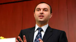 Noul pachet de legi ale Educaţiei, lansat luni în dezbatere publică
