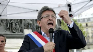 Jean-Luc Melenchon, fost candidat prezidenţial şi lider al stângii radicale, vizat de o anchetă privind presupuse fraude cu fonduri UE