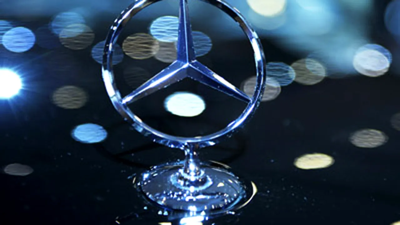 Daimler va întrerupe producţia la două fabrici timp de patru săptămâni
