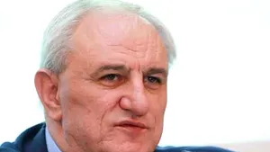 Două companii sunt interesate să preia Vulcan de la omul de afaceri Ovidiu Tender