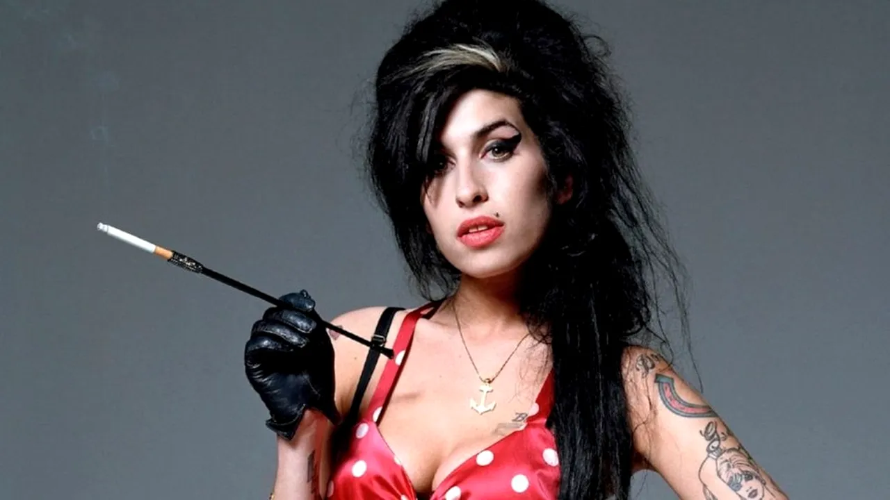 Amy Winehouse revine pe scenă sub formă de HOLOGRAMĂ, într-un turneu mondial