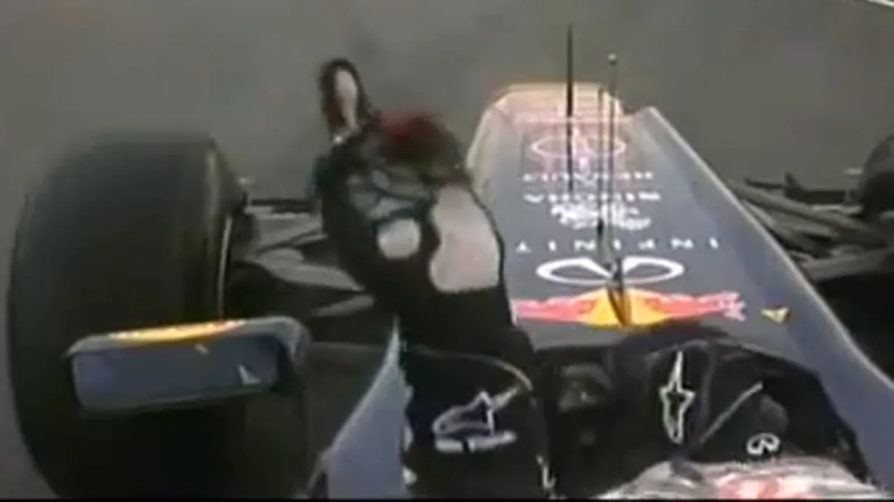 Vettel l-a făcut idiot pe Narain Karthikeyan - VIDEO