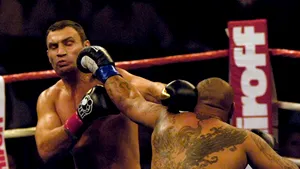 Vitali Klitschko l-a învins pe Cristobal Arreola