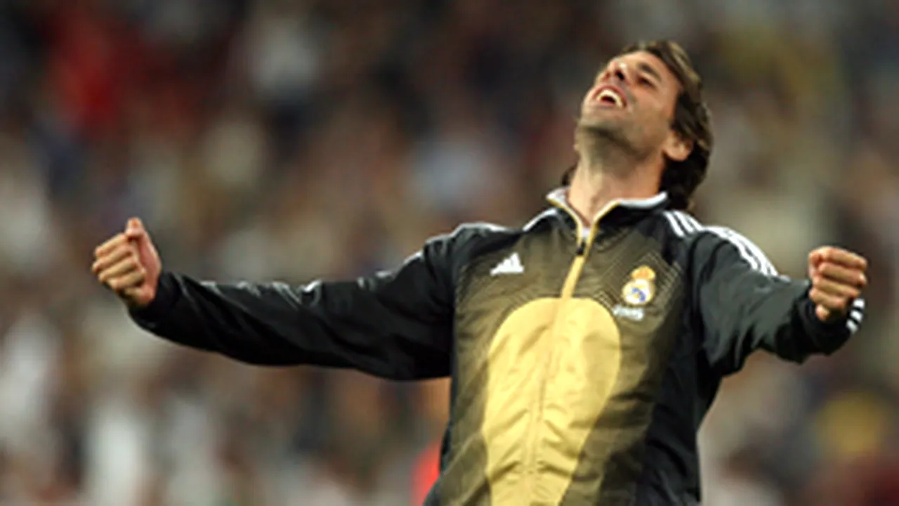 Real Madrid vrea să-i prelungească contractul lui Van Nistelrooy