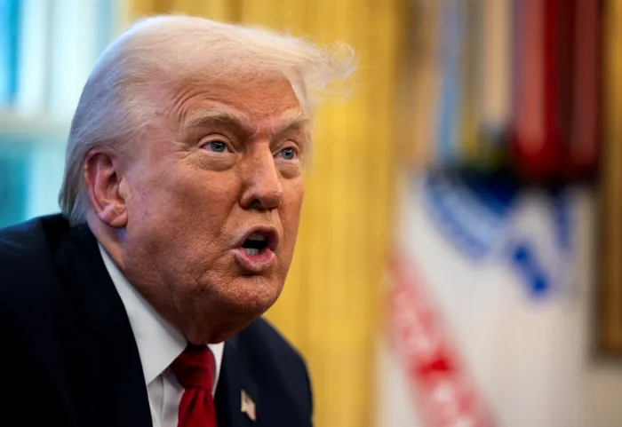 Războiul comercial SUA-China. Trump acuză Beijingul că a „încălcat în totalitate” acordul cu SUA privind tarifele
