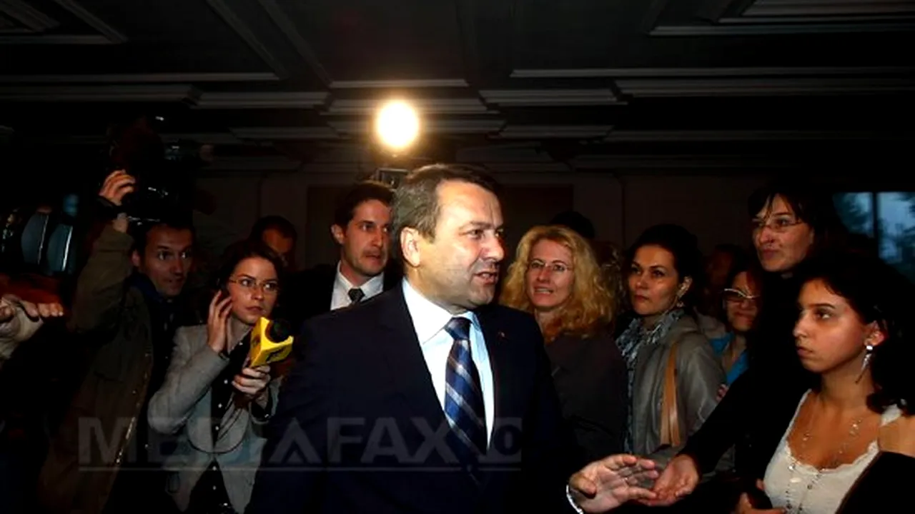 Ministrul de Finanţe are proces cu el însuşi pentru sporuri