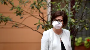 Certificatul verde COVID-19, aprobat marţi în România. Ministrul Sănătăţii explică termenul de valabilitate al documentului