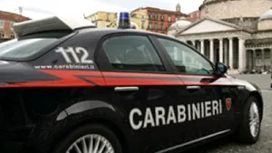 Italian Police Arrest Romanian Trying To Steal GPS Off Ambulance - Paper