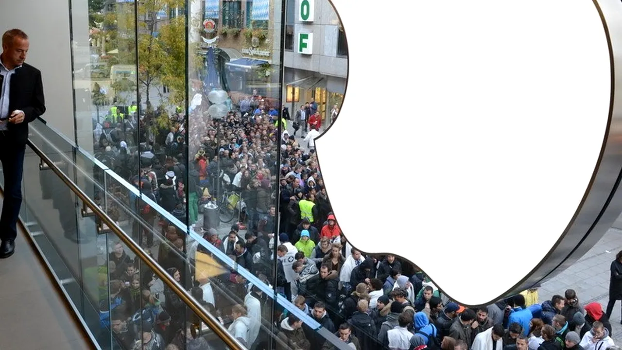 De Sărbători, utilizatorii Apple Store au cheltuit 1.8 miliarde de dolari