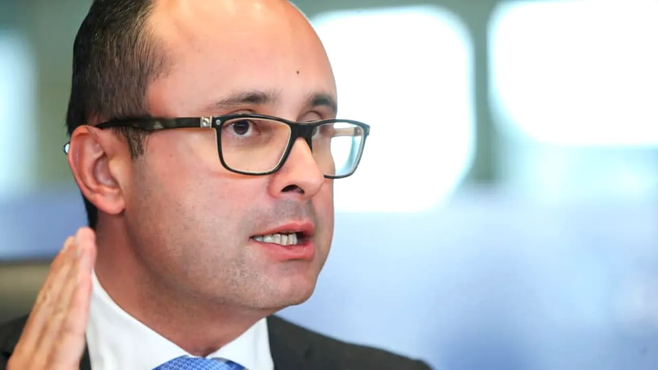 Un europarlamentar liberal cere Guvernului său: Trebuie să absoarbă şi ultimul euro cent care i-a fost alocat