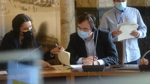 Clotilde Armand a fost împuternicită să verifice tarifele serviciului de salubrizare al Sectorului 1. Un consiler local dezminte afirmaţiile primarului