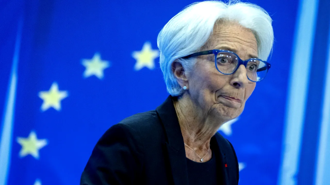 Şefa BCE a pus gând rău creşterii salariilor. Lagarde spune că e nevoie de o limitare pentru a ţine în frâu inflaţia