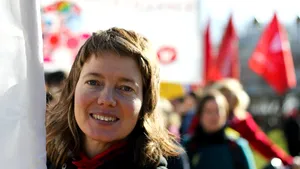 O suedeză europarlamentar este criticată dur, după ce a cumpărat modele 3D ale organului genital feminin din banii UE | FOTO