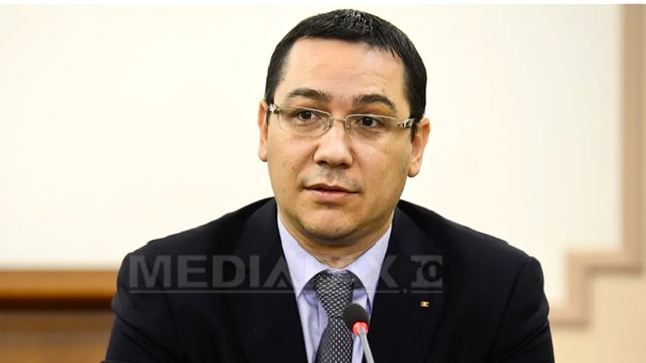 Ponta discută cu preşedinţii Camerelor şi liderii de grupuri despre proiectul privind restituirile