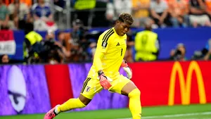 Aston Villa, acord pentru transferul portarului Zion Suzuki de la Parma, pentru 35 de milioane euro