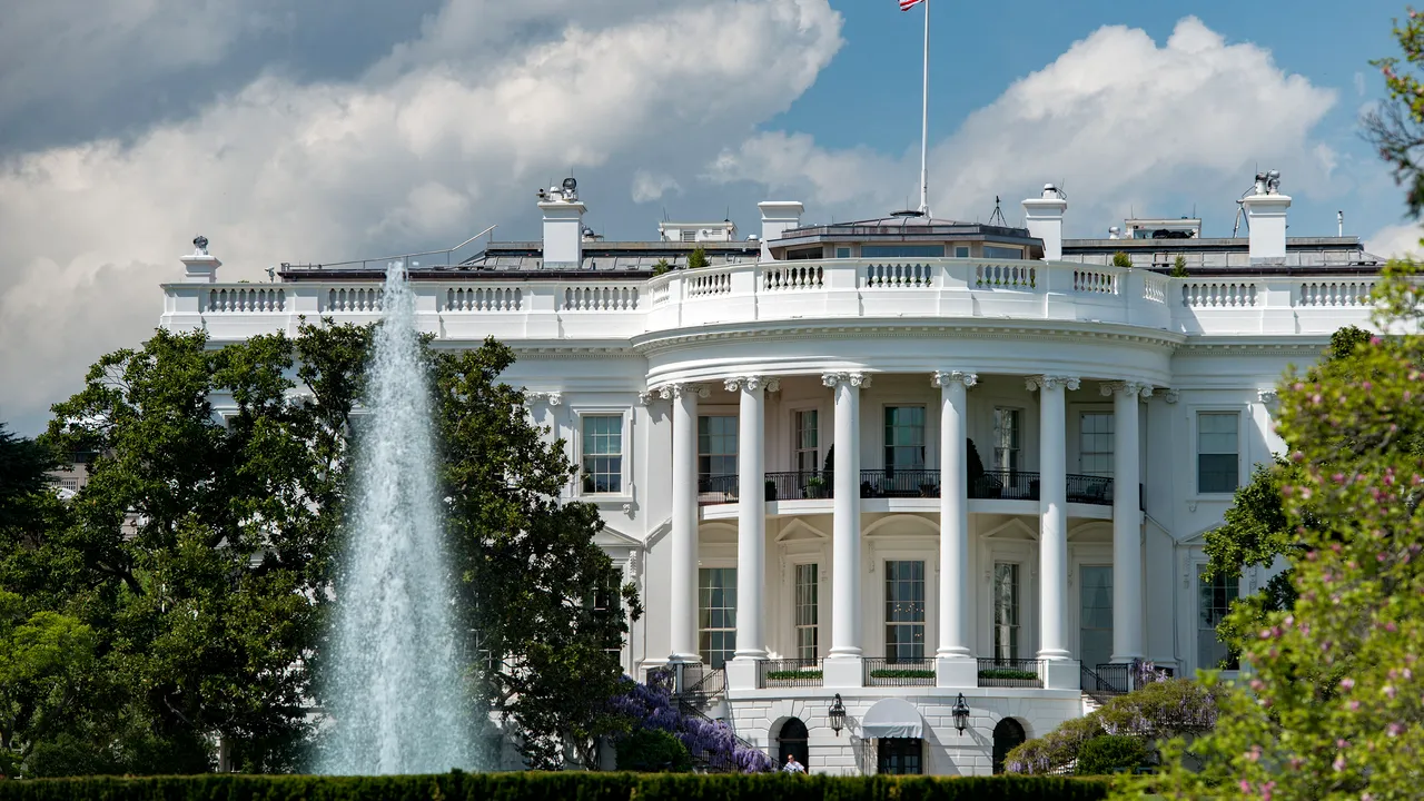 Consilierul pe probleme de contraterorism al preşedintelui american Donald Trump şi-a anunţat demisia: Cel mai bun mod în care vă pot susţine este în afara Casei Albe