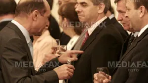 Băsescu a depus plângere împotriva lui Nicolăescu pentru acuzaţiile că ar suferi de boli psihice