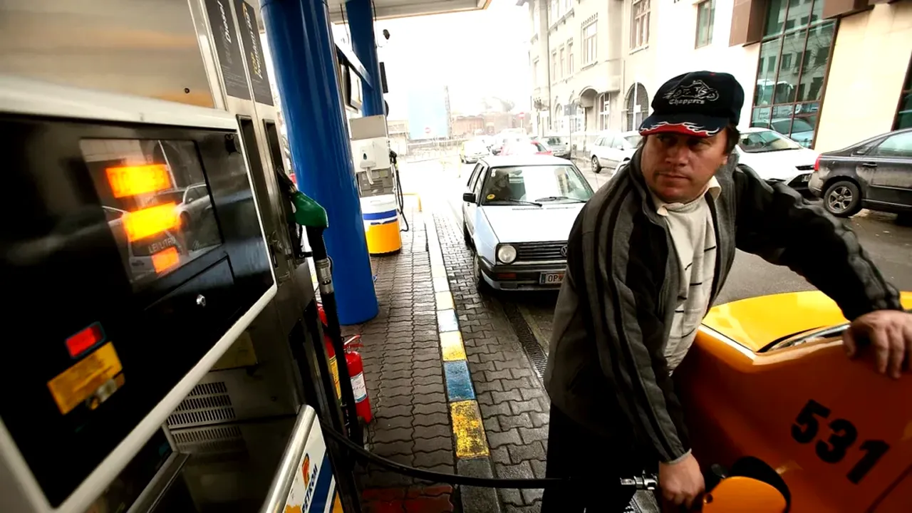 Transportatorii români cer intervenția „imediată” a Guvernului pentru scăderea prețului carburanților la pompă. Întrebări pentru premierul Ilie Bolojan
