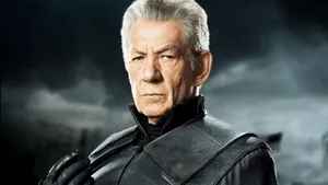 Ian McKellen spune că și-a imaginat distrugerea Mar-a-Lago în timp ce filma o scenă explozivă din „Avengers: Doomsday”