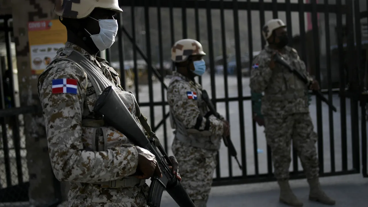 Preşedintele interimar din Haiti solicită sprijinul armat al Statelor Unite. Guvernul american nu intenţionează să trimită trupe pe fondul tulburărilor politice