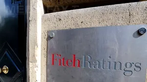 Fitch: Procesul de îmbunătăţire a ratingurilor în Europa de Est s-ar putea opri din cauza crizei