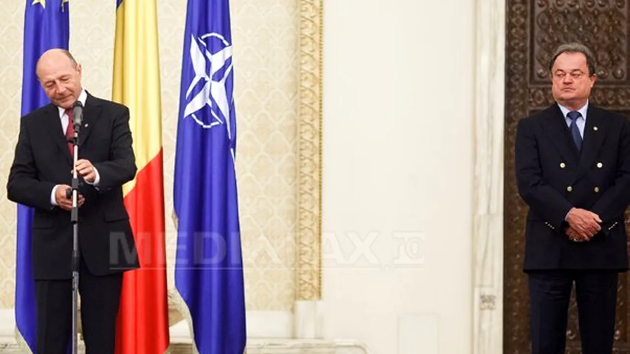 Blaga: Dacă Băsescu ar demisiona de la Cotroceni şi ar candida la şefia PDL acum, l-aş susţine