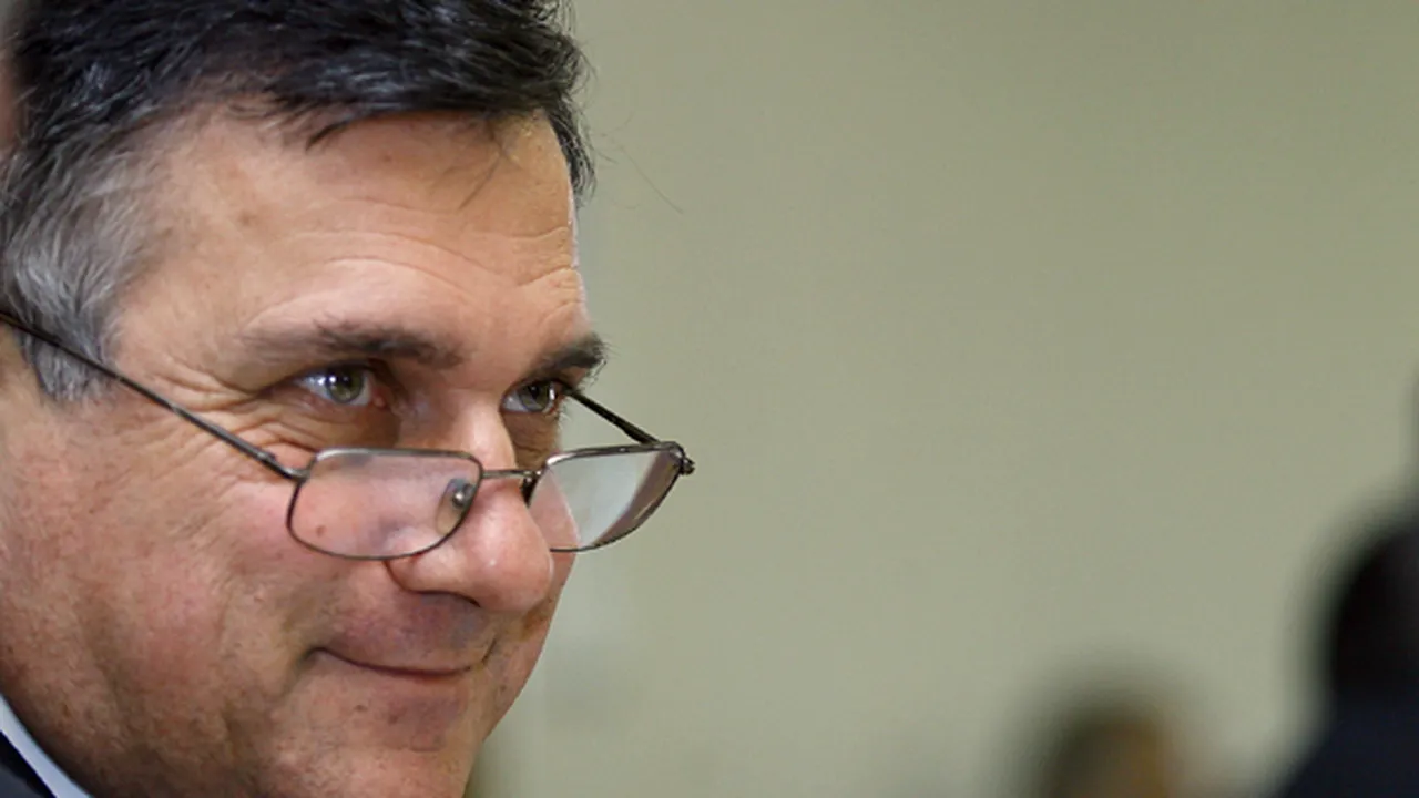 Funar va avea pensie anticipată parţială ca fost parlamentar