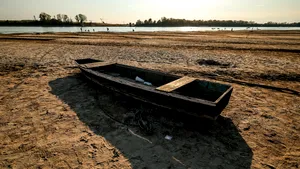 Nivelul scăzut al Dunării scoate la iveală, în Bulgaria, unul dintre cele mai lungi poduri ale Antichității