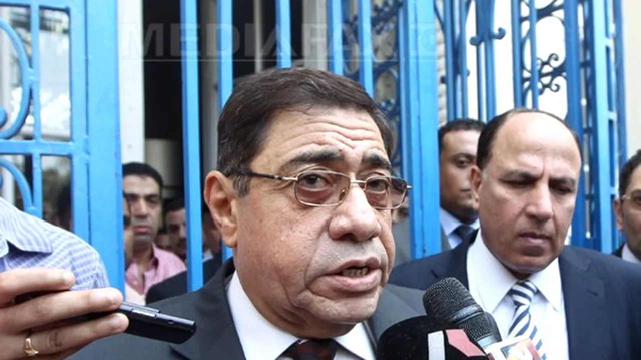 Procurorul general demis de Mohamed Morsi, repus în funcţie de justiţia egipteană