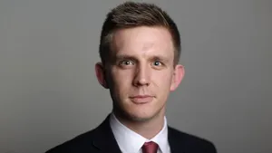 Un jurnalist de la Financial Times a fost ucis, după ce a fost ”târât în apă de un crocodil”